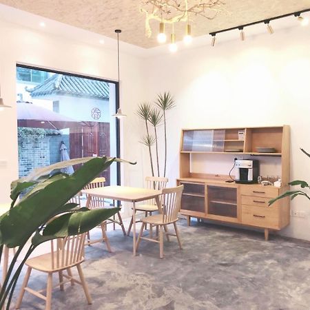 Spring Breeze Boutique Guest House Wuyuan Luaran gambar